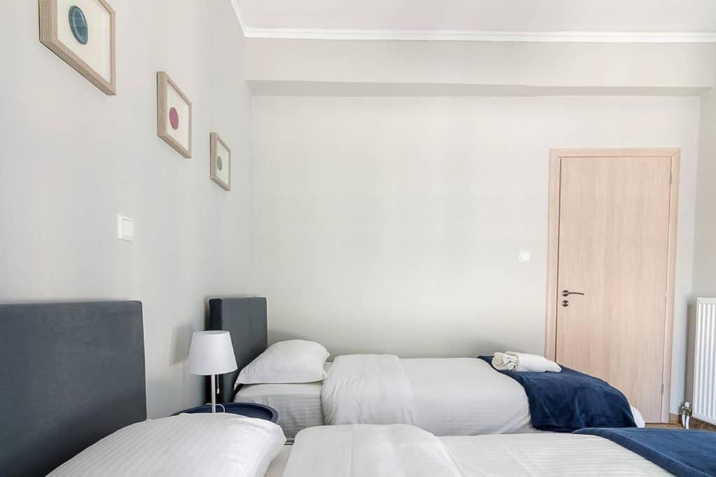 Bright Apartment For 6 Ppl In Aten Exteriör bild